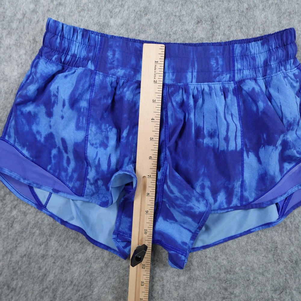 Lululemon Shorts Women 8 Blue Tie Dye Game Day Hotty Hot Low Rise 2.5" Athletic - Picture 3 of 9